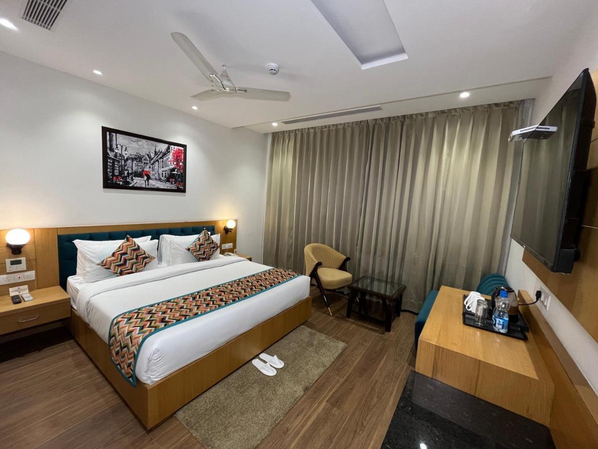 Hotel Classio Royale Amritsar Ngoại thất bức ảnh